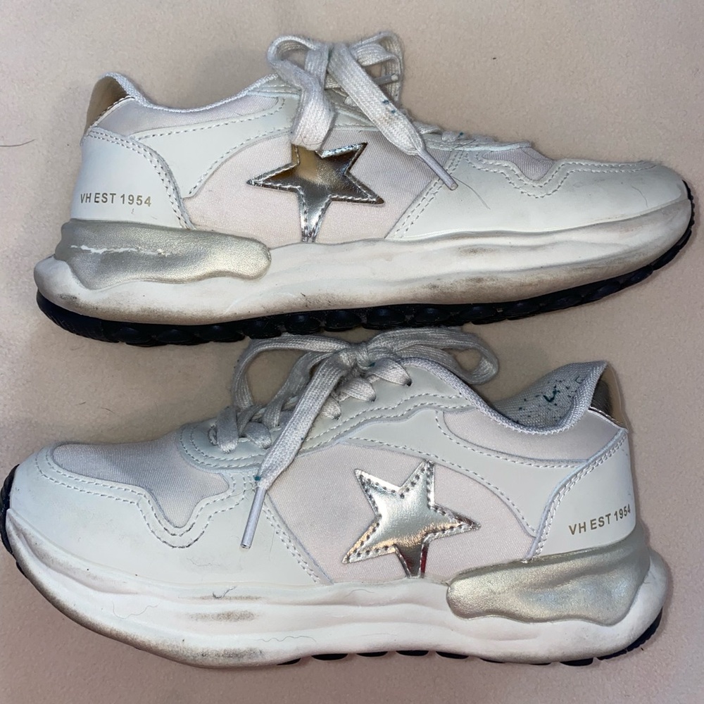 Vintage Havana Sneakers